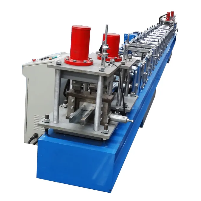 C roll forming machine